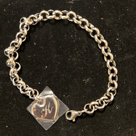 Letter K Silver-Tone Initial Bracelet NEW - Picture 6 of 9